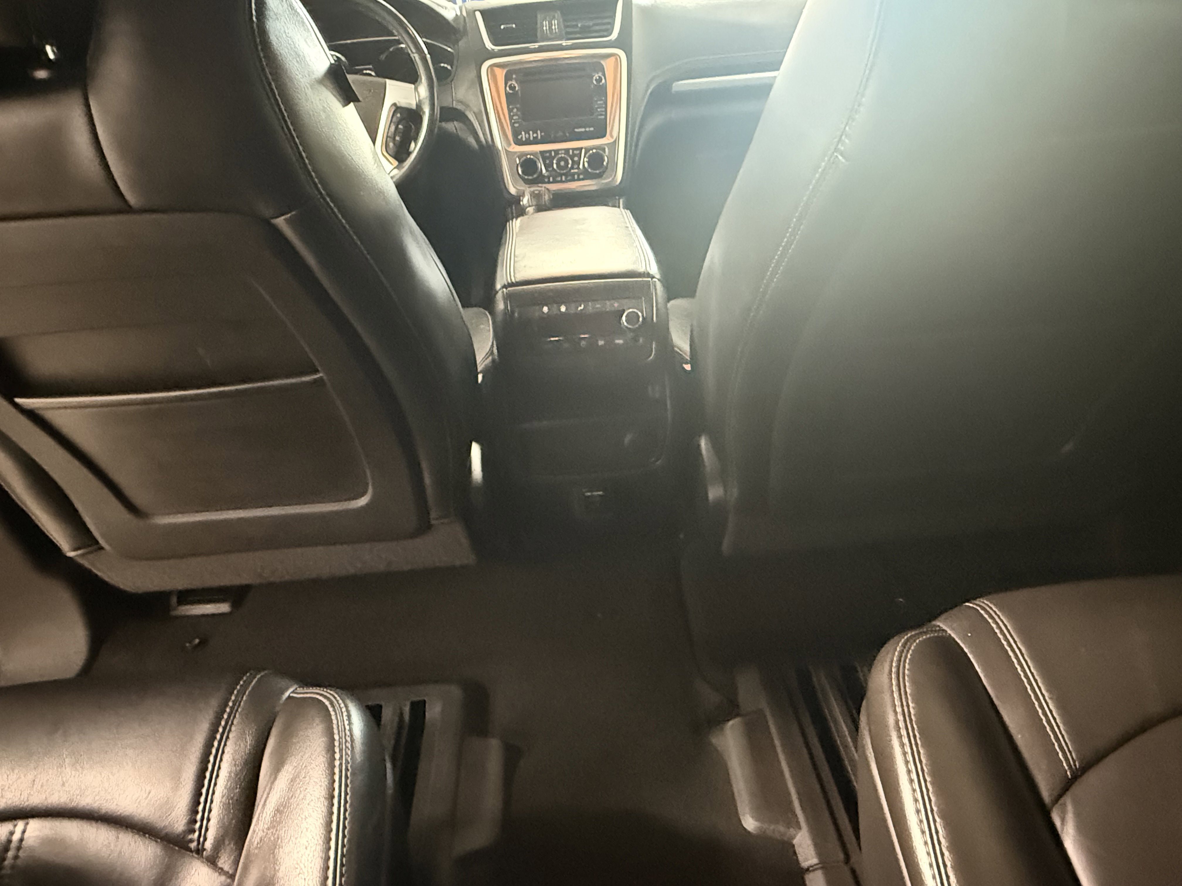 2014 Gmc Acadia SLT photo 13