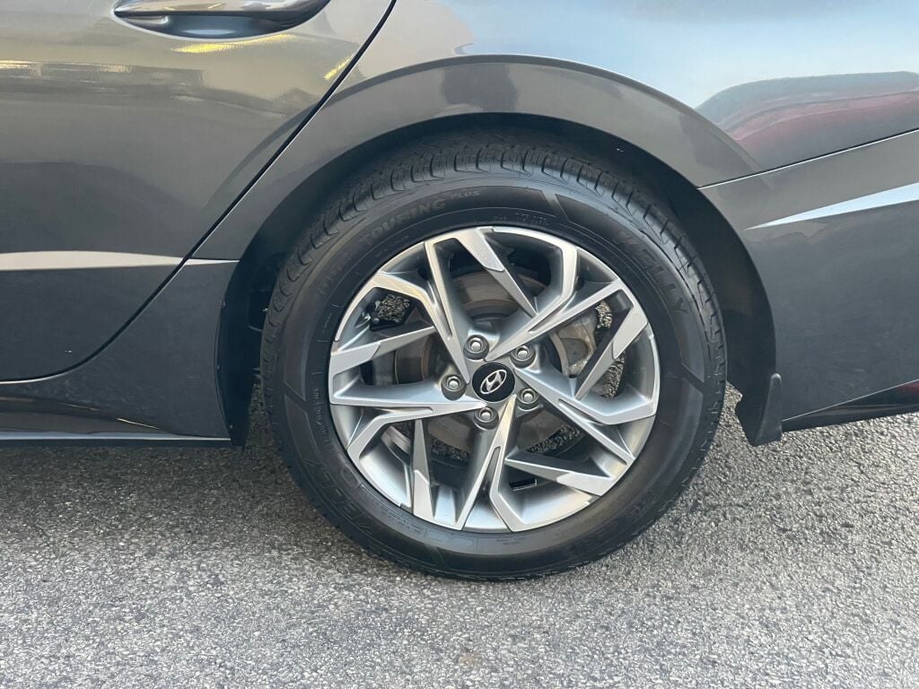 2022 Hyundai Sonata SEL photo 24
