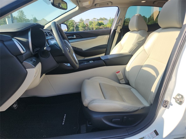 2018 Nissan Maxima SL photo 9
