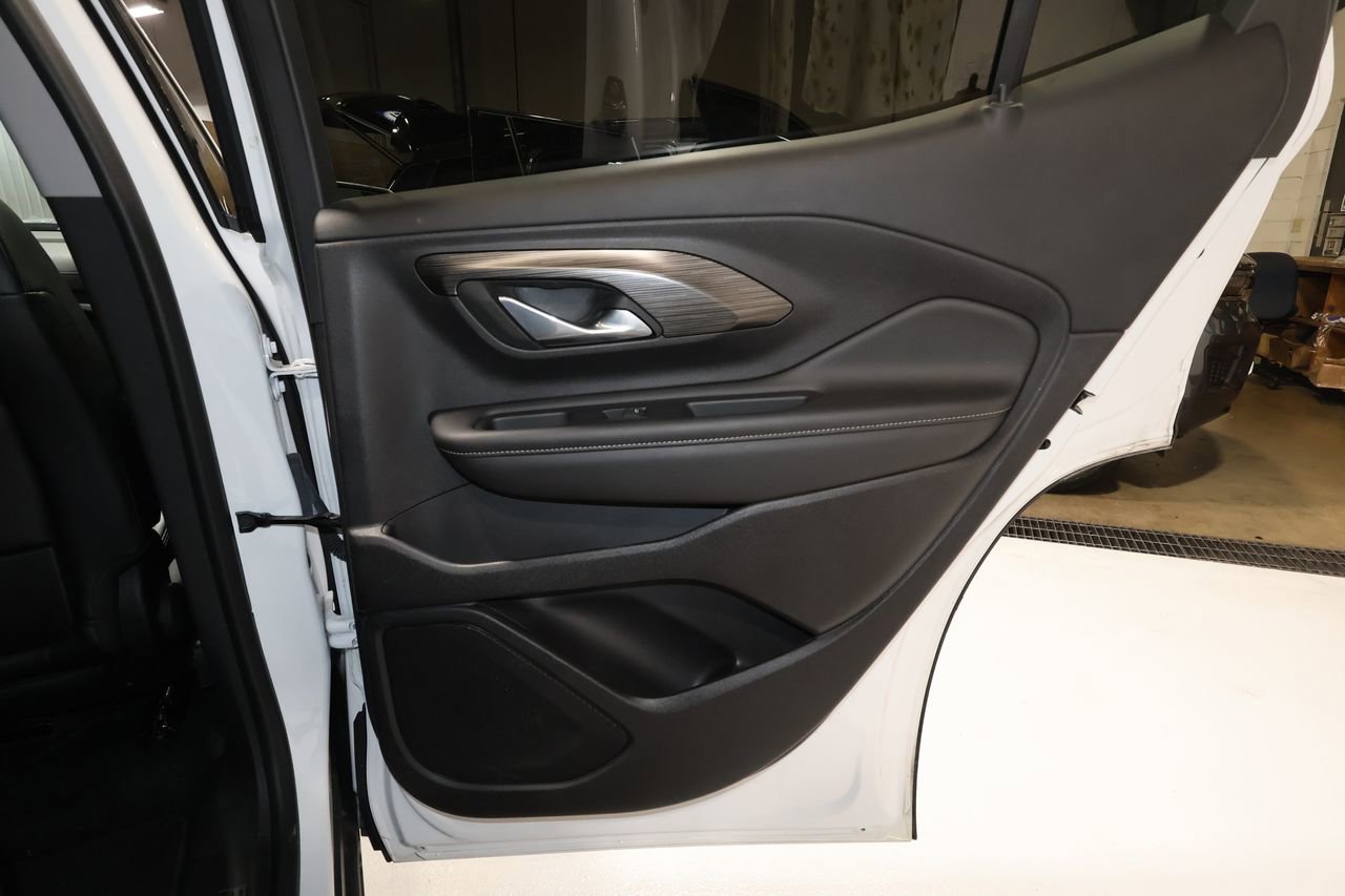 2024 Gmc Terrain SLT photo 18