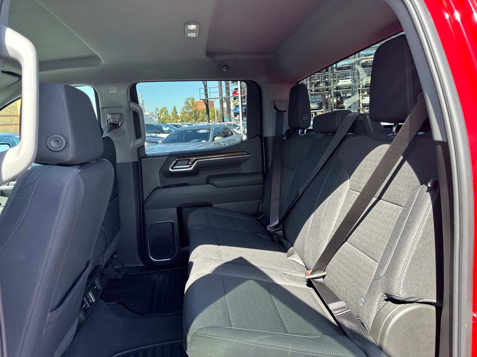 2025 Chevrolet Silverado 1500 LT photo 15