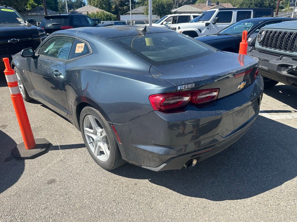2019 Chevrolet Camaro 1LT photo 3