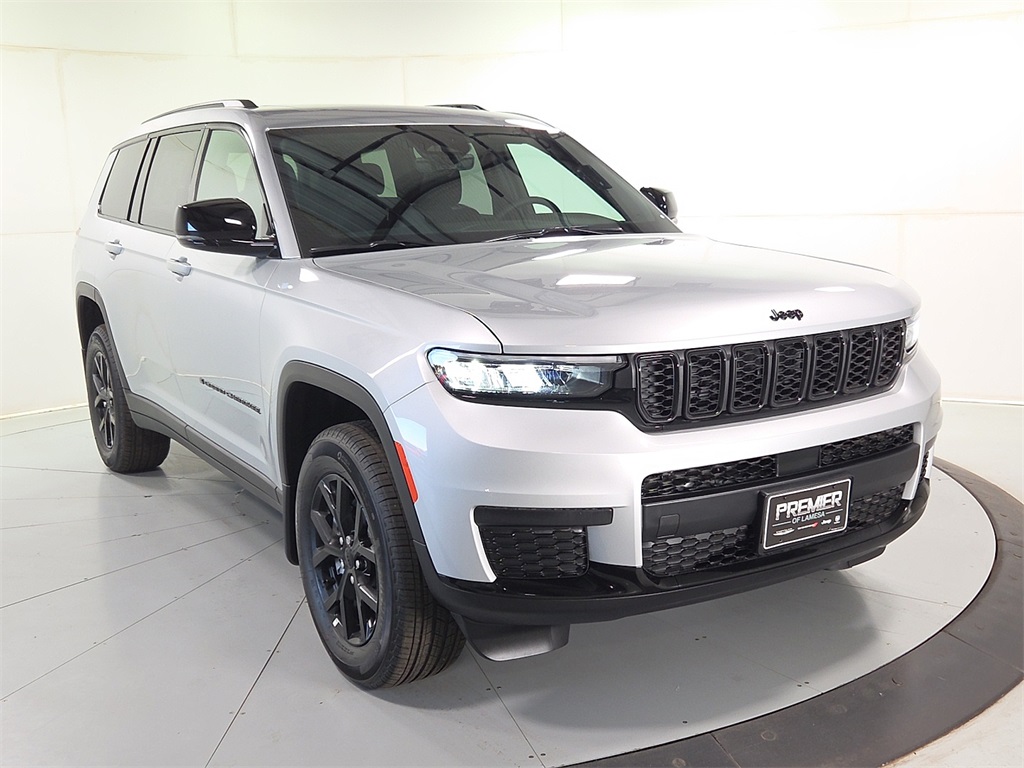 2025 Jeep Grand Cherokee L Altitude's photo