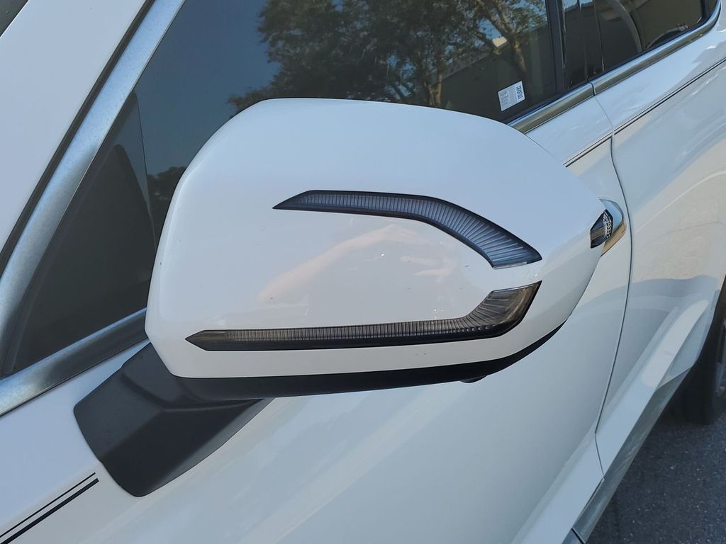 2024 Hyundai Palisade Limited photo 18