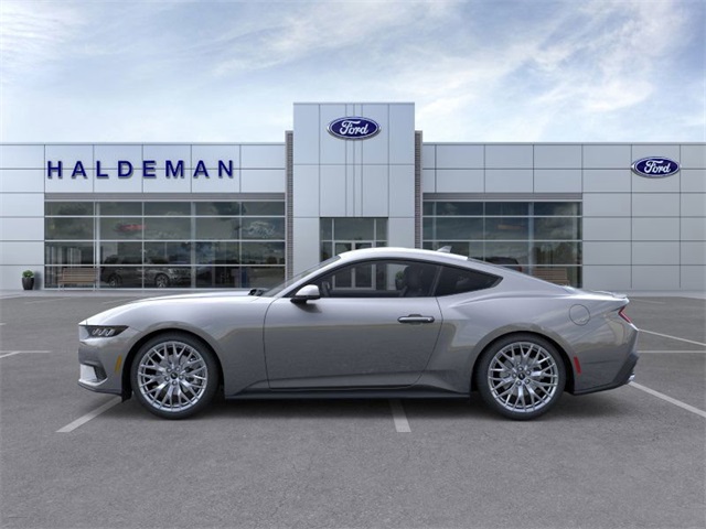 2025 Ford Mustang EcoBoost Premium photo 3