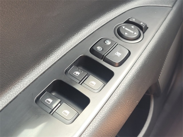 2023 Kia Rio S photo 23