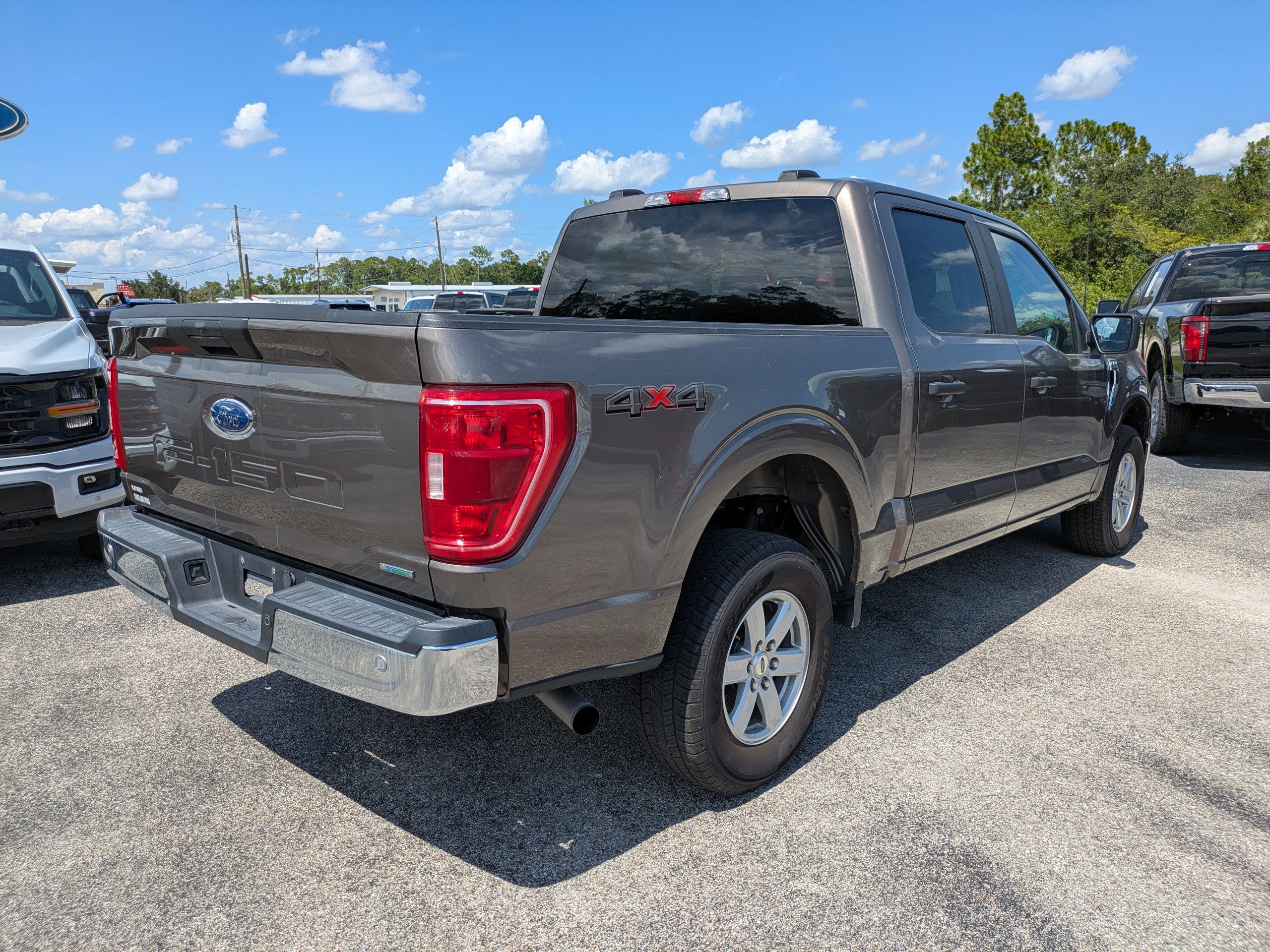 2023 Ford F-150 XLT photo 4
