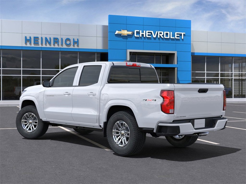 2025 Chevrolet Colorado Work Truck LT photo 3