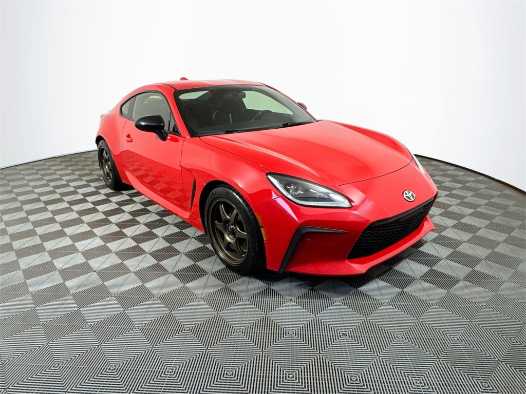 2023 Toyota GR86 Premium photo 4