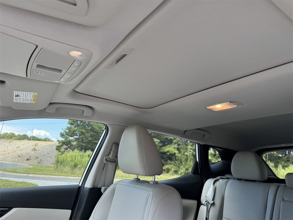 2022 Nissan Rogue Sport SL photo 19