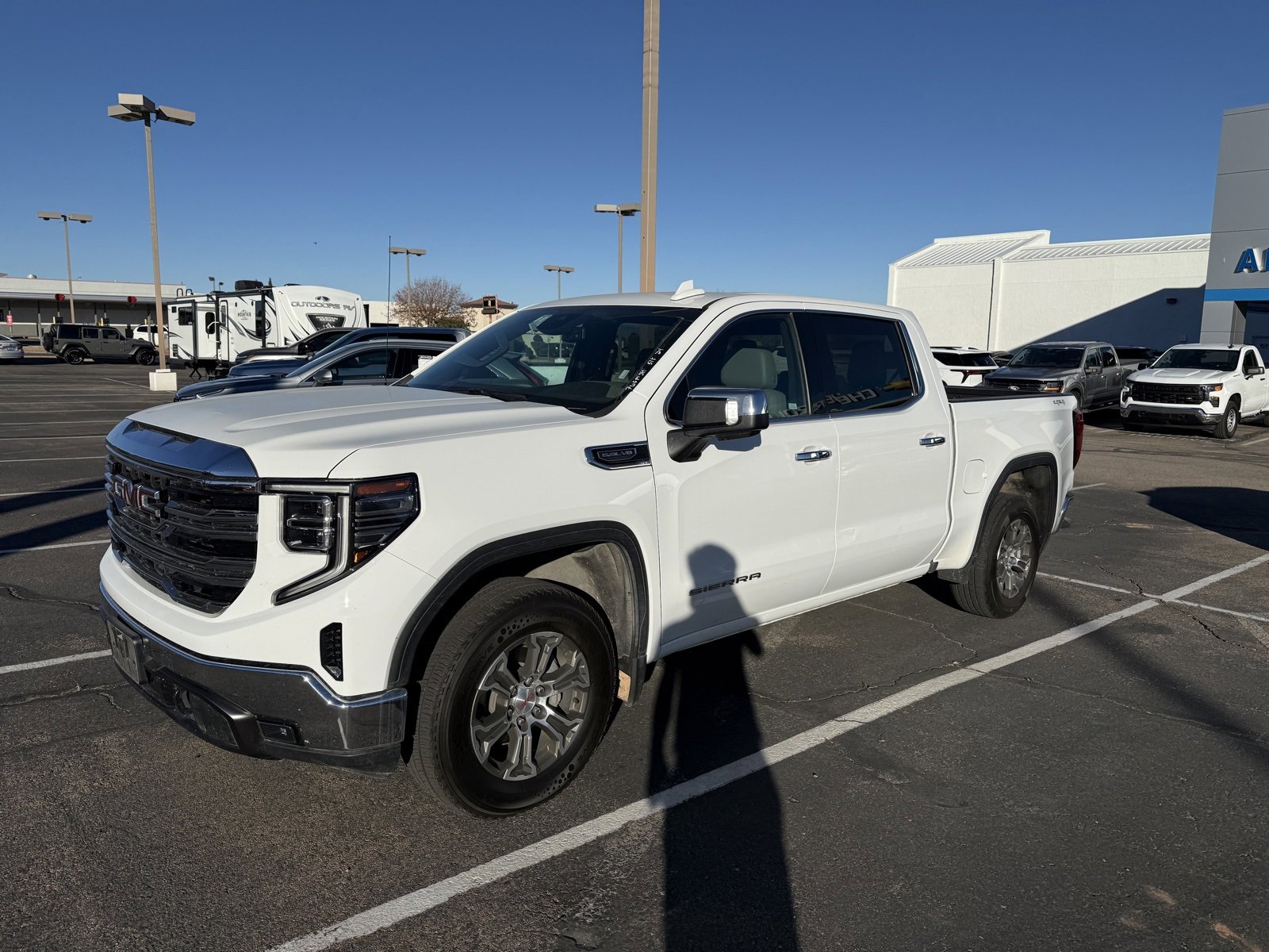 2024 GMC Sierra 1500 SLT's photo