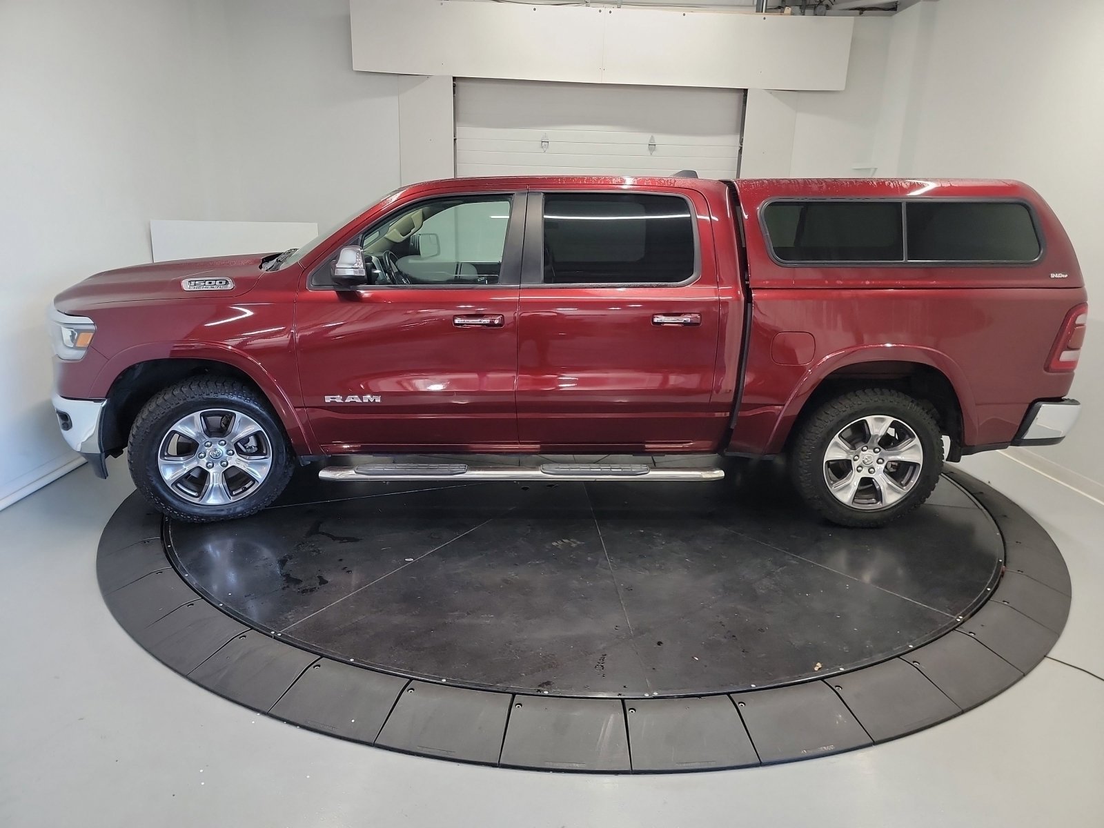 2019 Ram 1500 Laramie photo 4