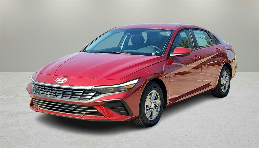 2025 Hyundai Elantra SE photo 11