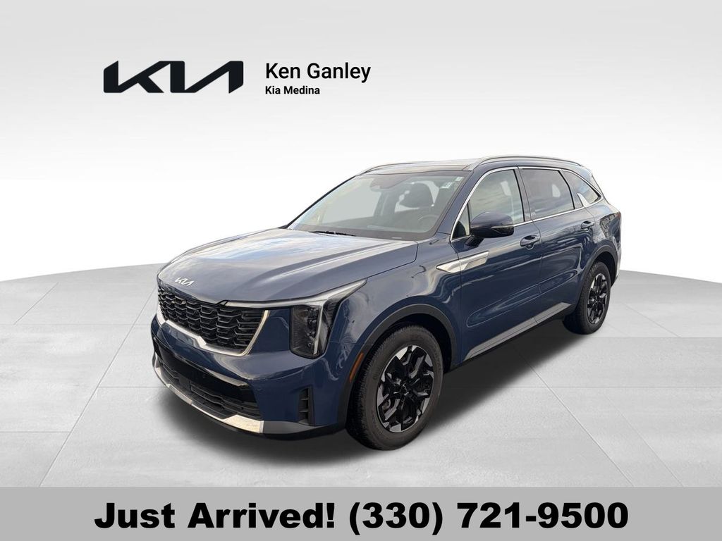 2025 Kia Sorento S's photo