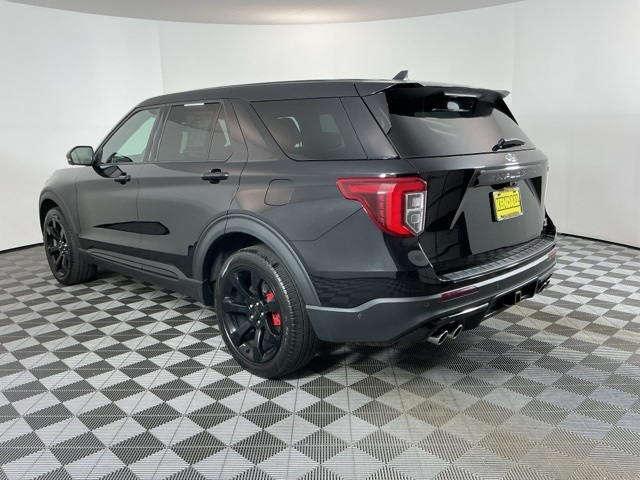 2022 Ford Explorer ST photo 4