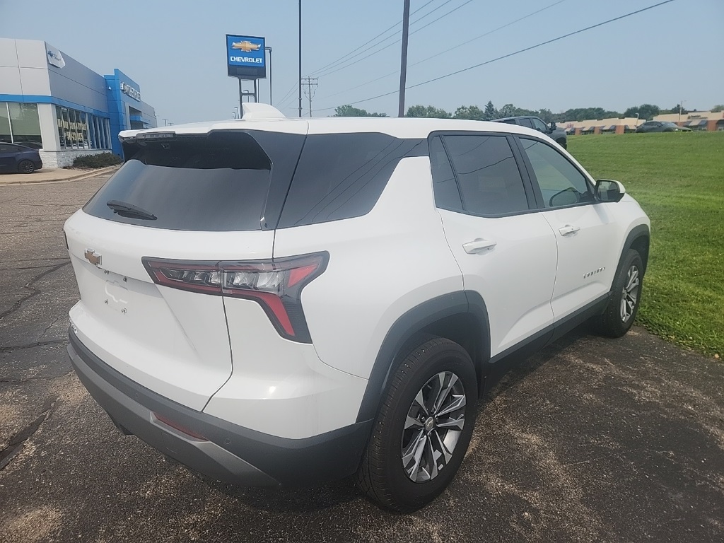 Used 2025 Chevrolet Equinox LT with VIN 3GNAXHEG7SL112490 for sale in Northfield, Minnesota