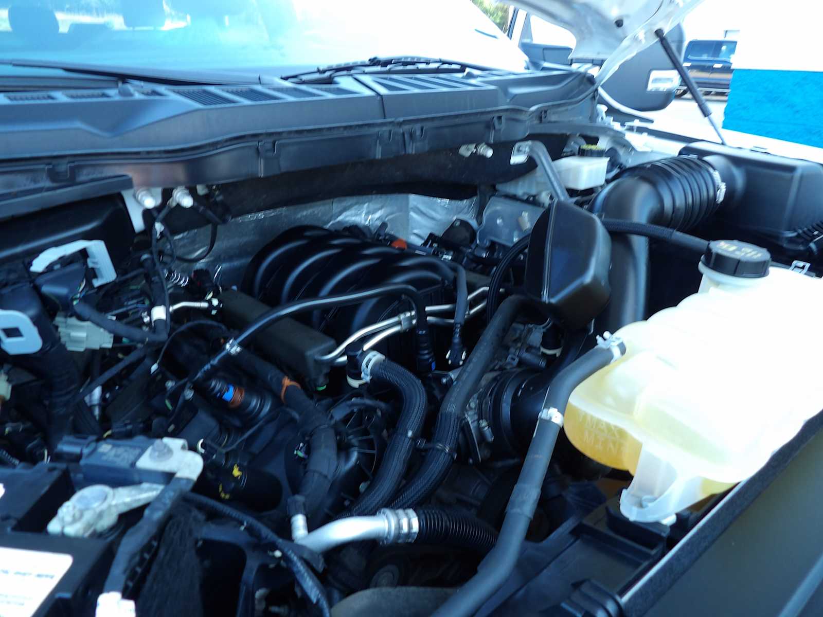2022 Ford F-150 XL photo 15