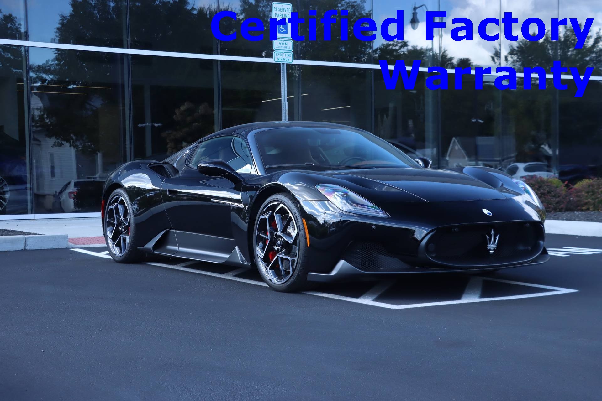 2022 Maserati MC20 Base's photo