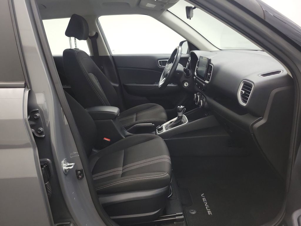 2021 Hyundai Venue SEL Denim photo 20