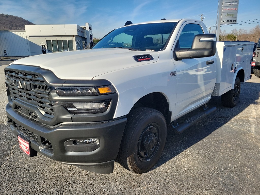 RAM 3500 TRADESMAN WITH NAVIGATION's photo