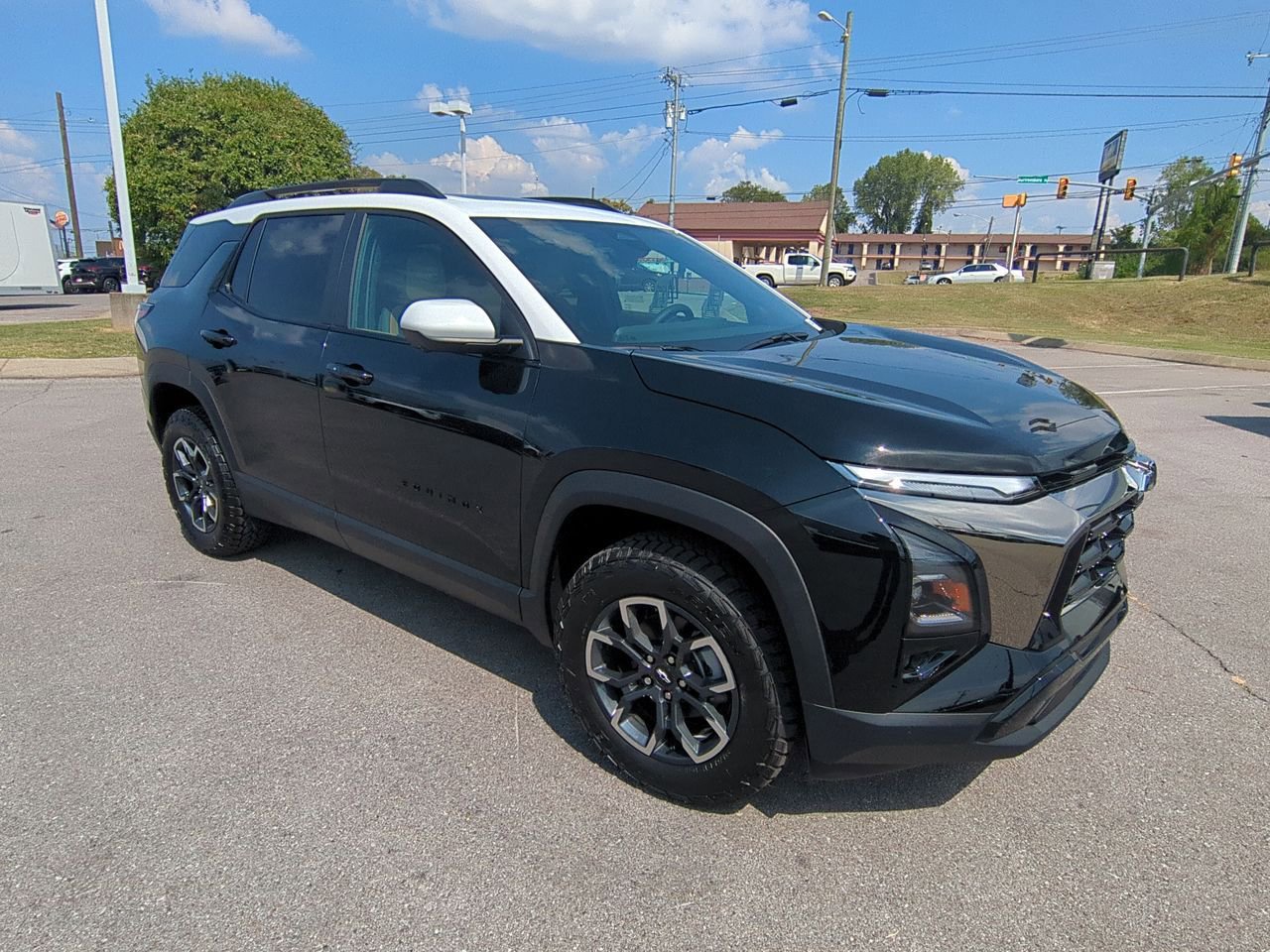 2026 Chevrolet Equinox ACTIV photo 2