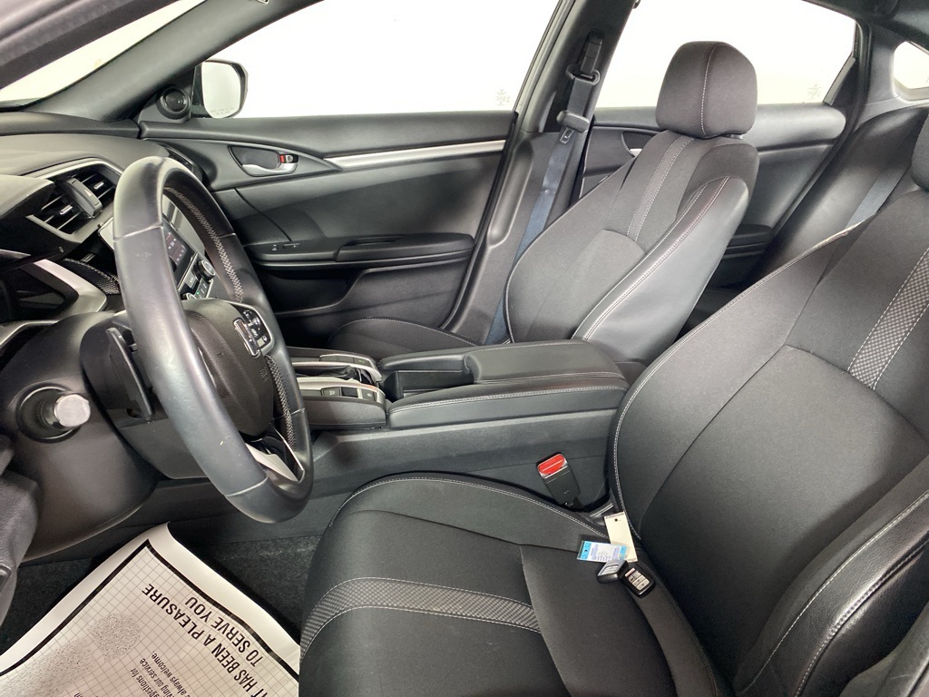 2020 Honda Civic Sport photo 13