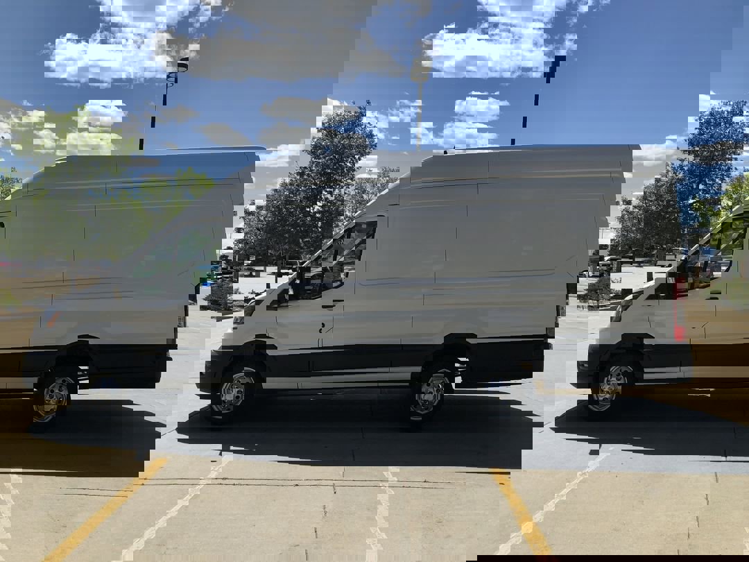 2025 Ford Transit Cargo Van photo 2