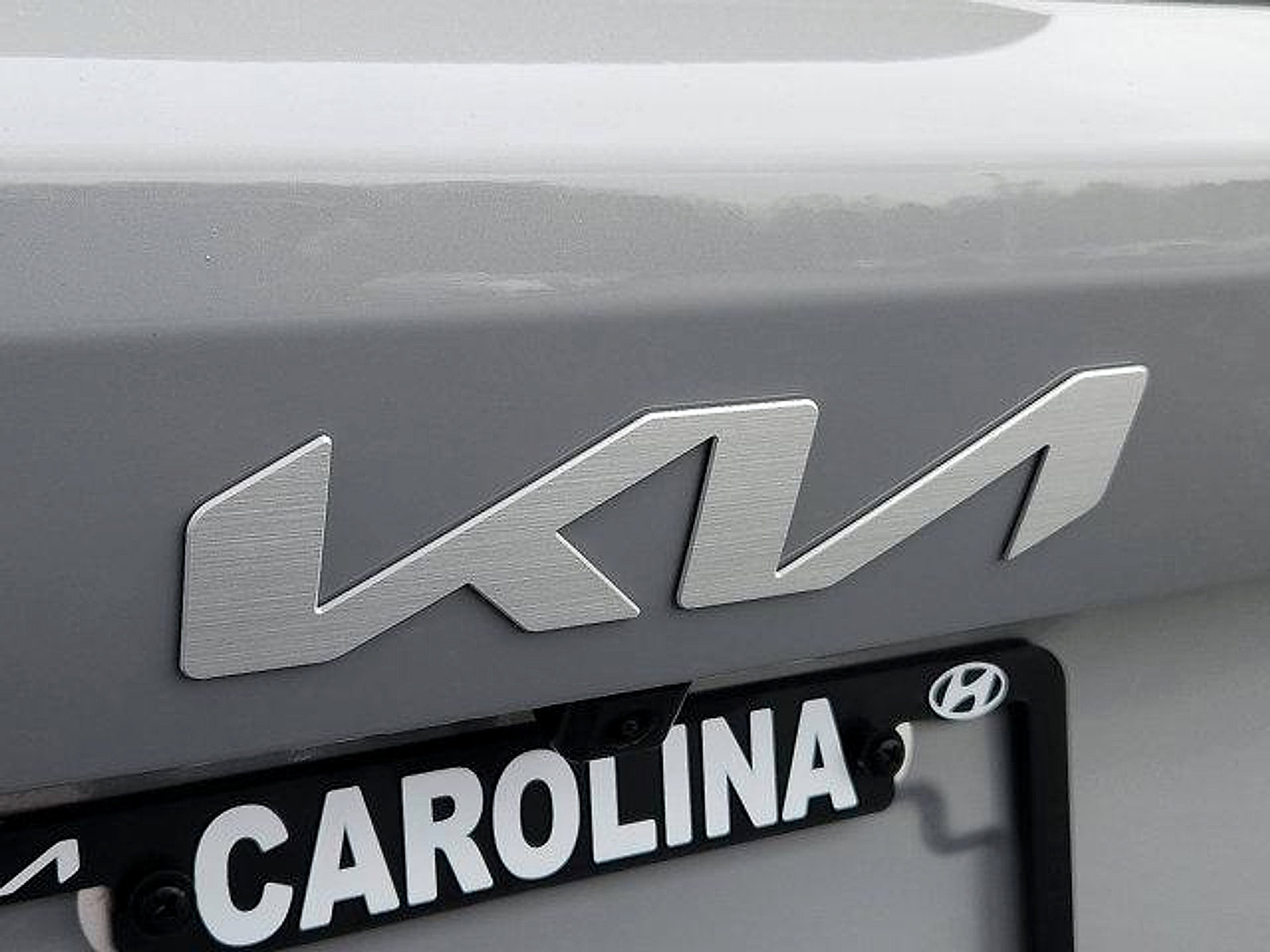 2025 Kia Sorento S photo 4