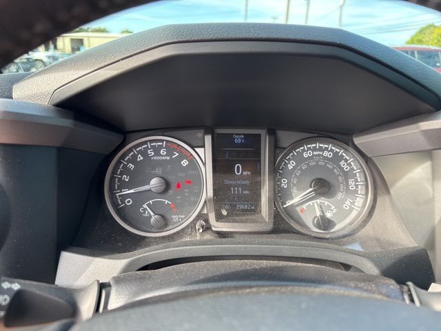 2023 Toyota Tacoma TRD Off-Road V6 photo 18
