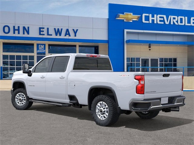 2025 Chevrolet Silverado 2500HD LT photo 2