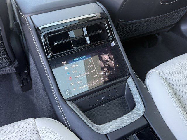 2024 Porsche Panamera 4 photo 19
