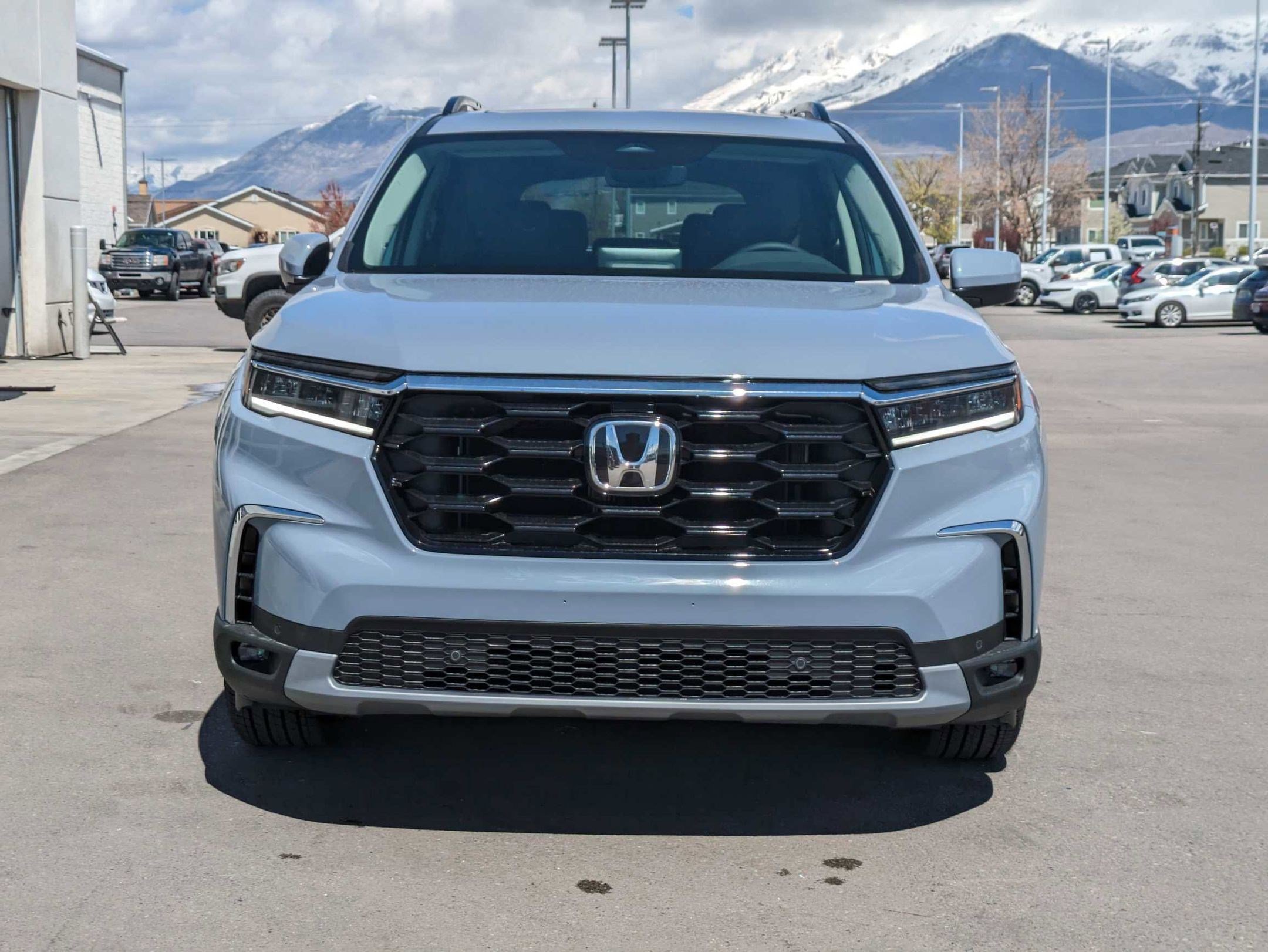 2025 Honda Pilot Touring photo 7