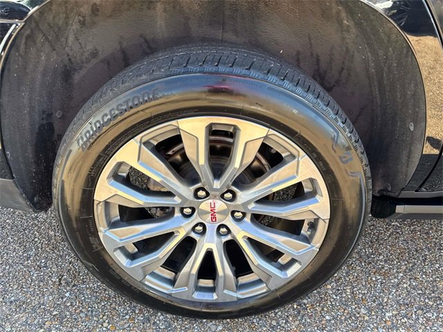 2022 Gmc Yukon Denali photo 3