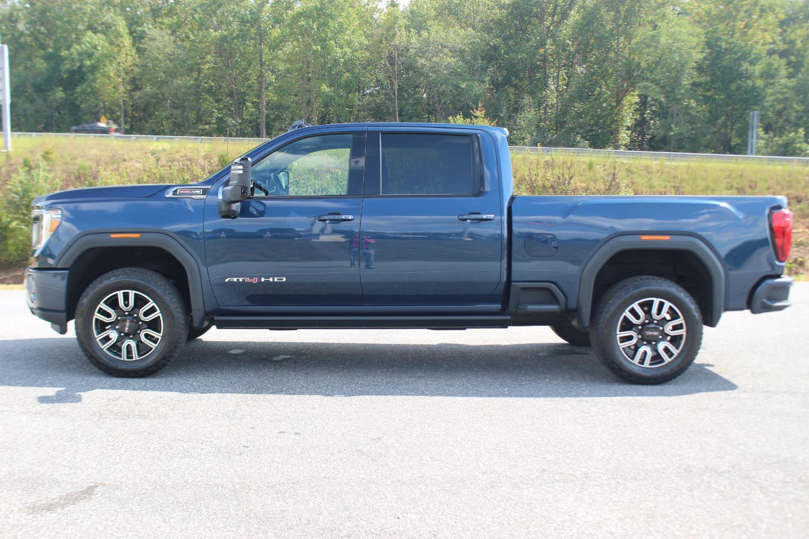2022 Gmc Sierra 2500 HD AT4 photo 4