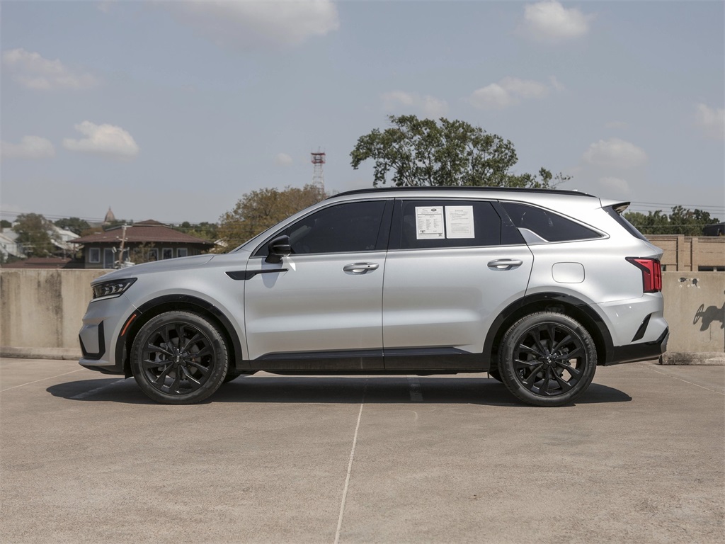 2021 Kia Sorento SX photo 2