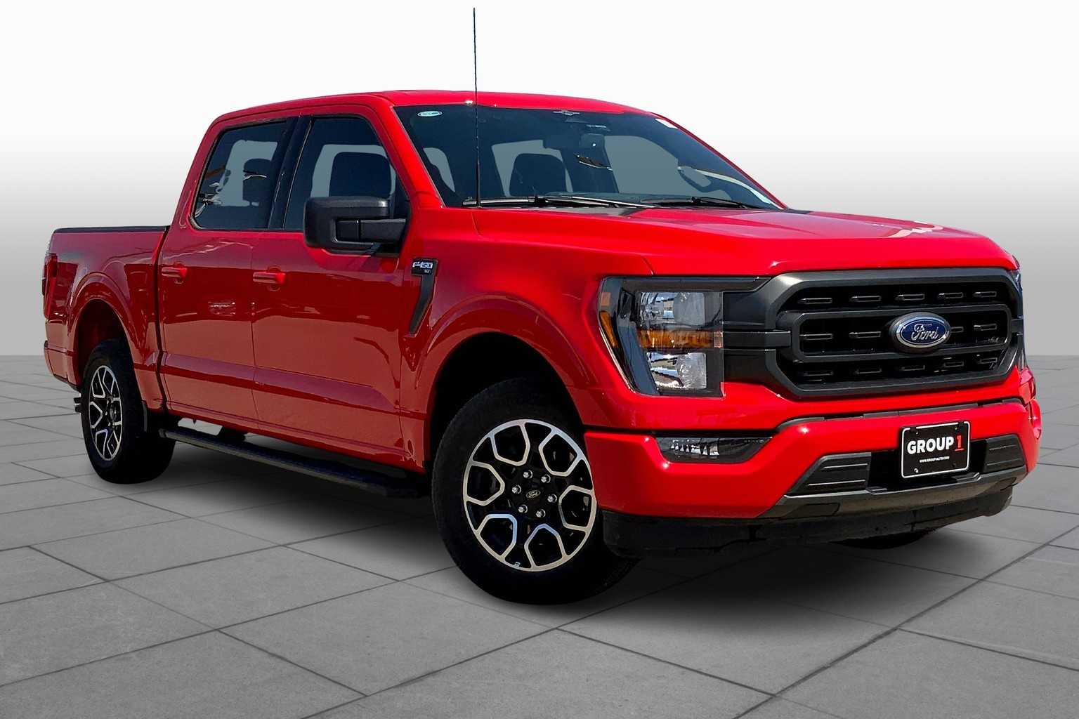 2023 Ford F-150 XLT photo 2