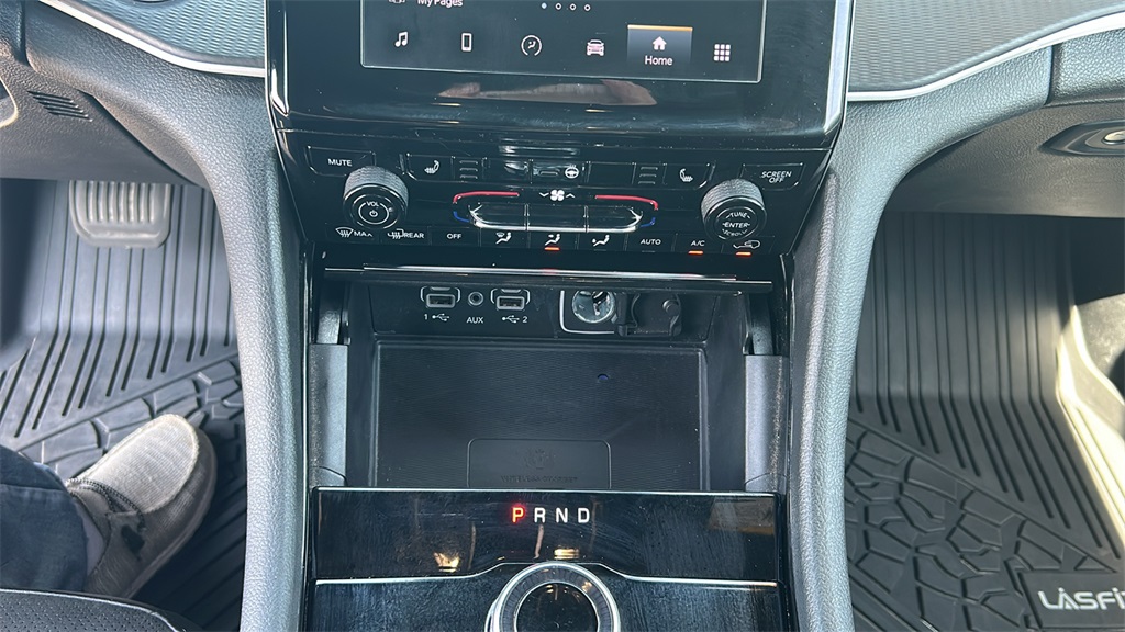 2023 Jeep Grand Cherokee Altitude photo 18