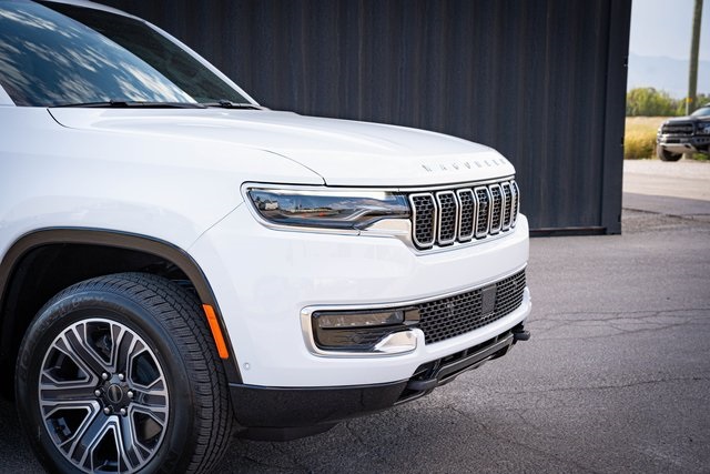 2025 Jeep Wagoneer Base photo 4