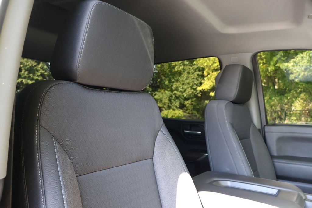 2020 Chevrolet Silverado 1500 RST photo 32