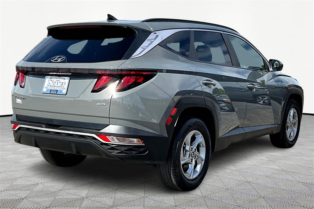 Used 2024 Hyundai Tucson SEL with VIN 5NMJBCDE6RH344340 for sale in Kansas City