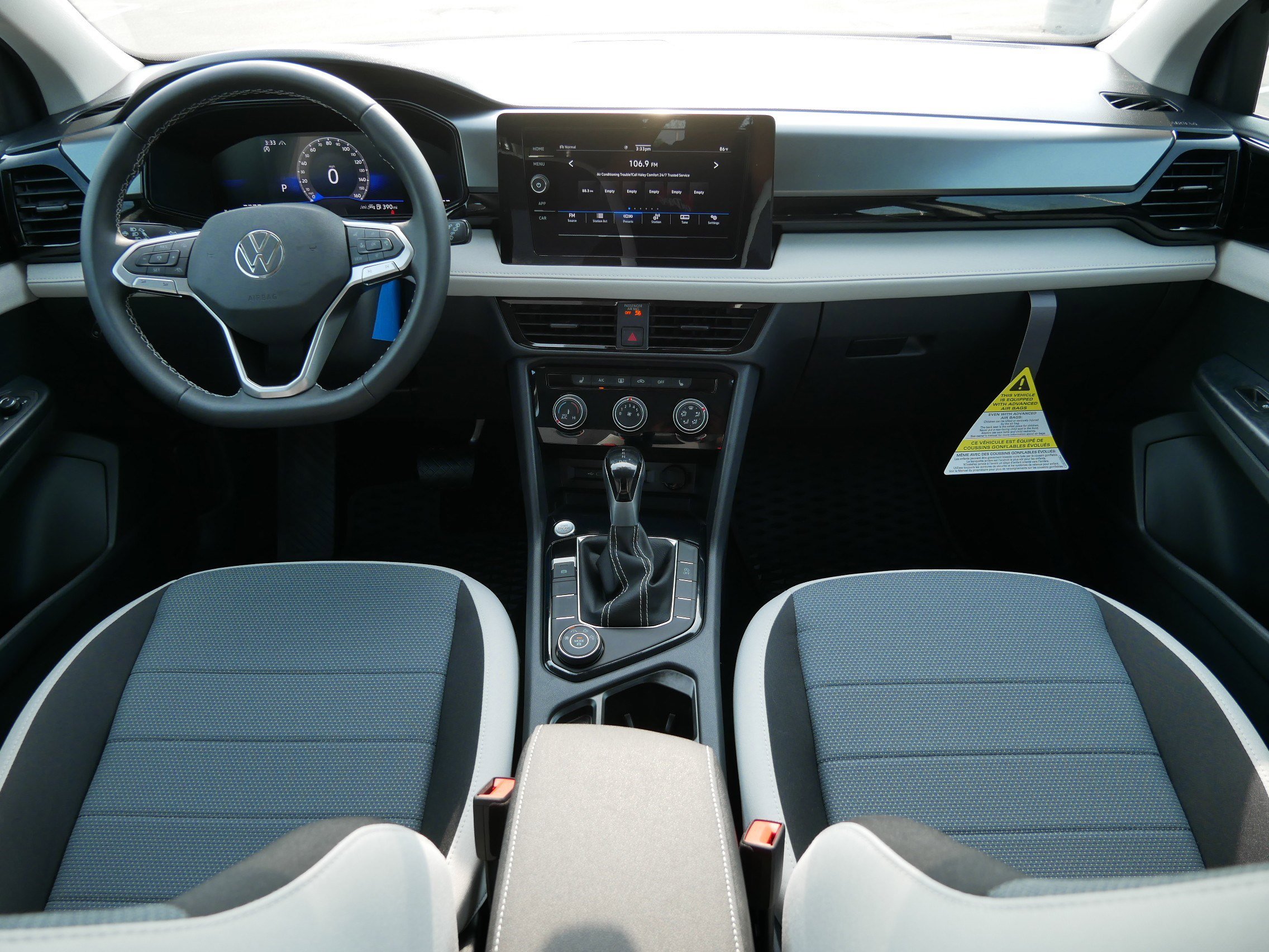 2025 Volkswagen Taos S photo 8
