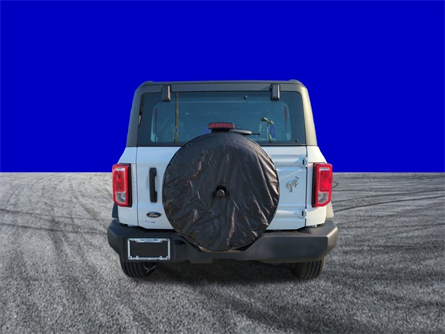 2025 Ford Bronco Base photo 4