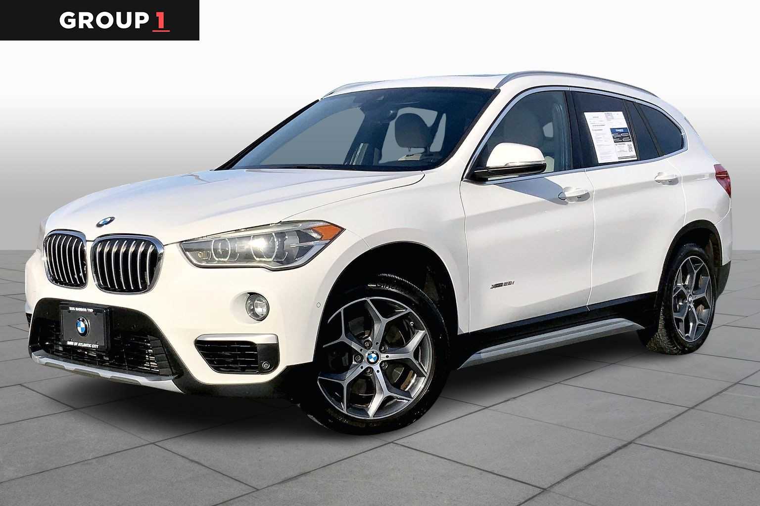 2017 BMW X1 28i's photo