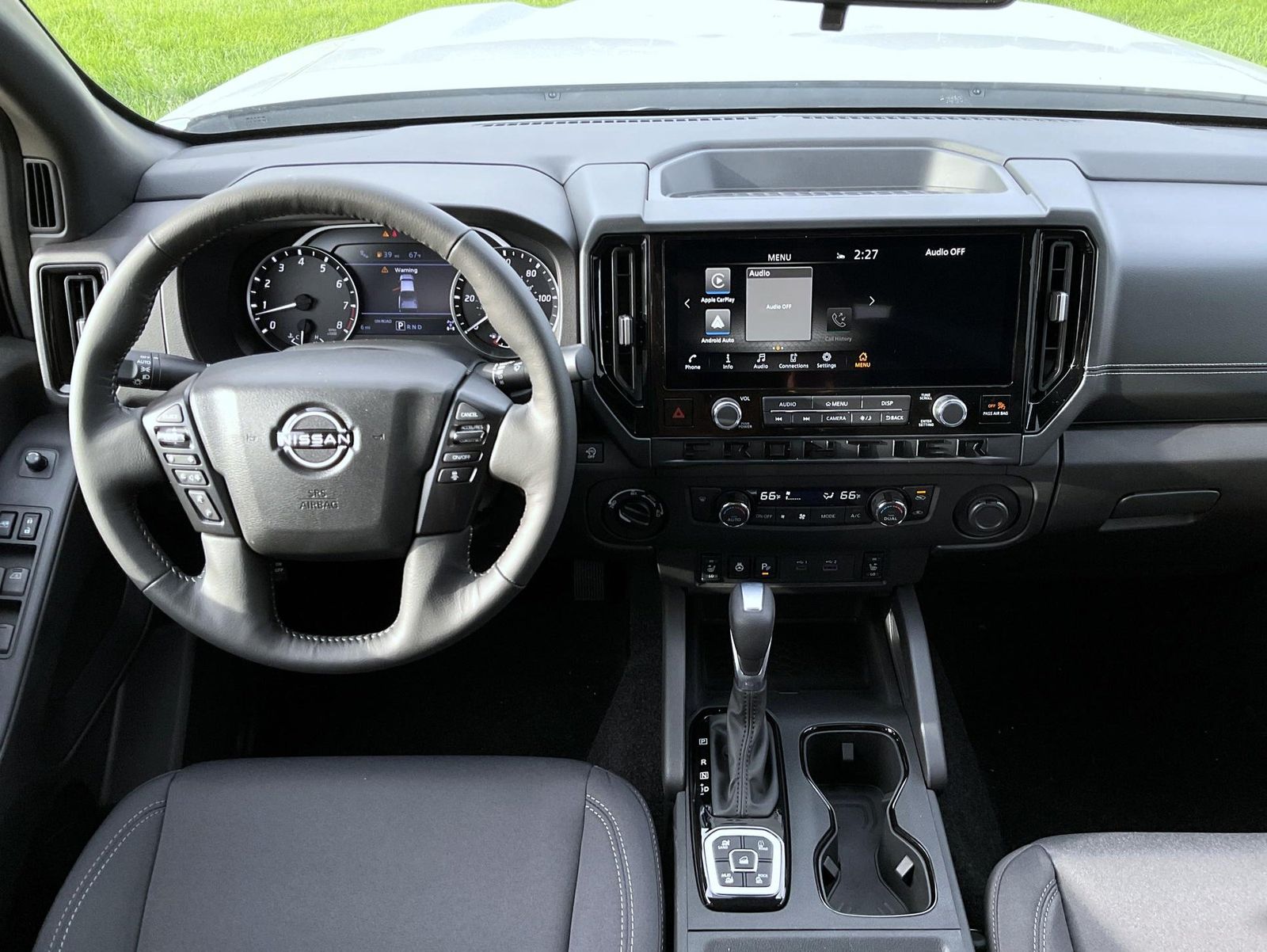 2026 Nissan Frontier SV photo 12
