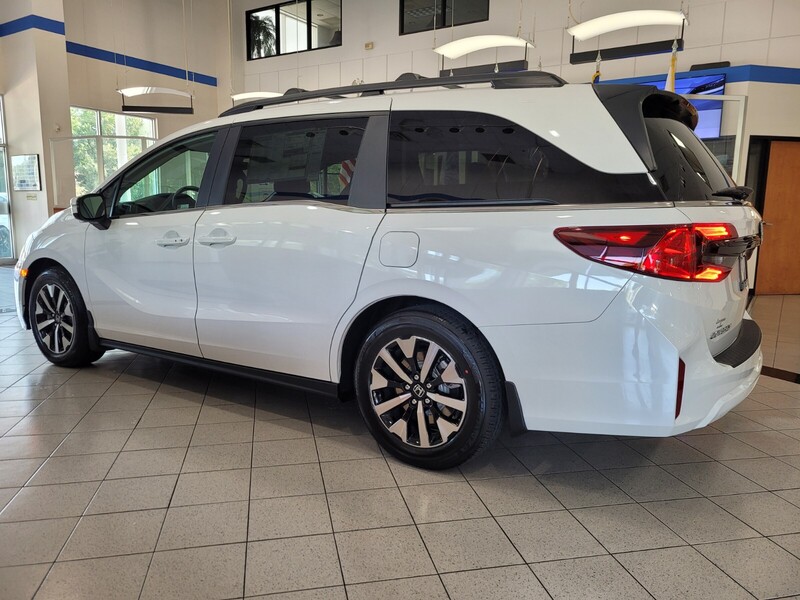2026 Honda Odyssey EX-L photo 5