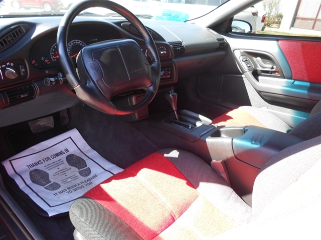 1994 Chevrolet Camaro Sport Coupe photo 3