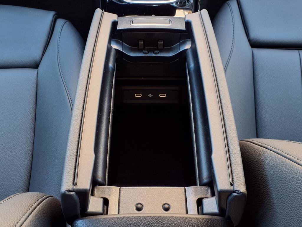 2025 Mercedes Benz CLA 250 photo 19
