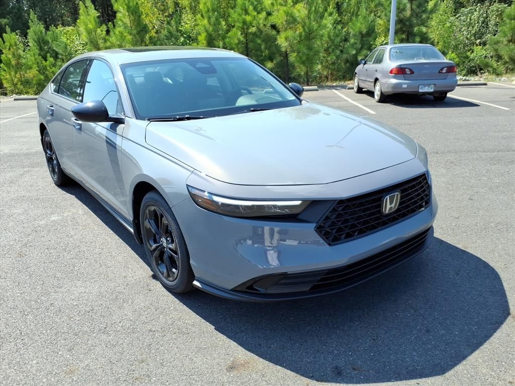 2025 Honda Accord SE's photo