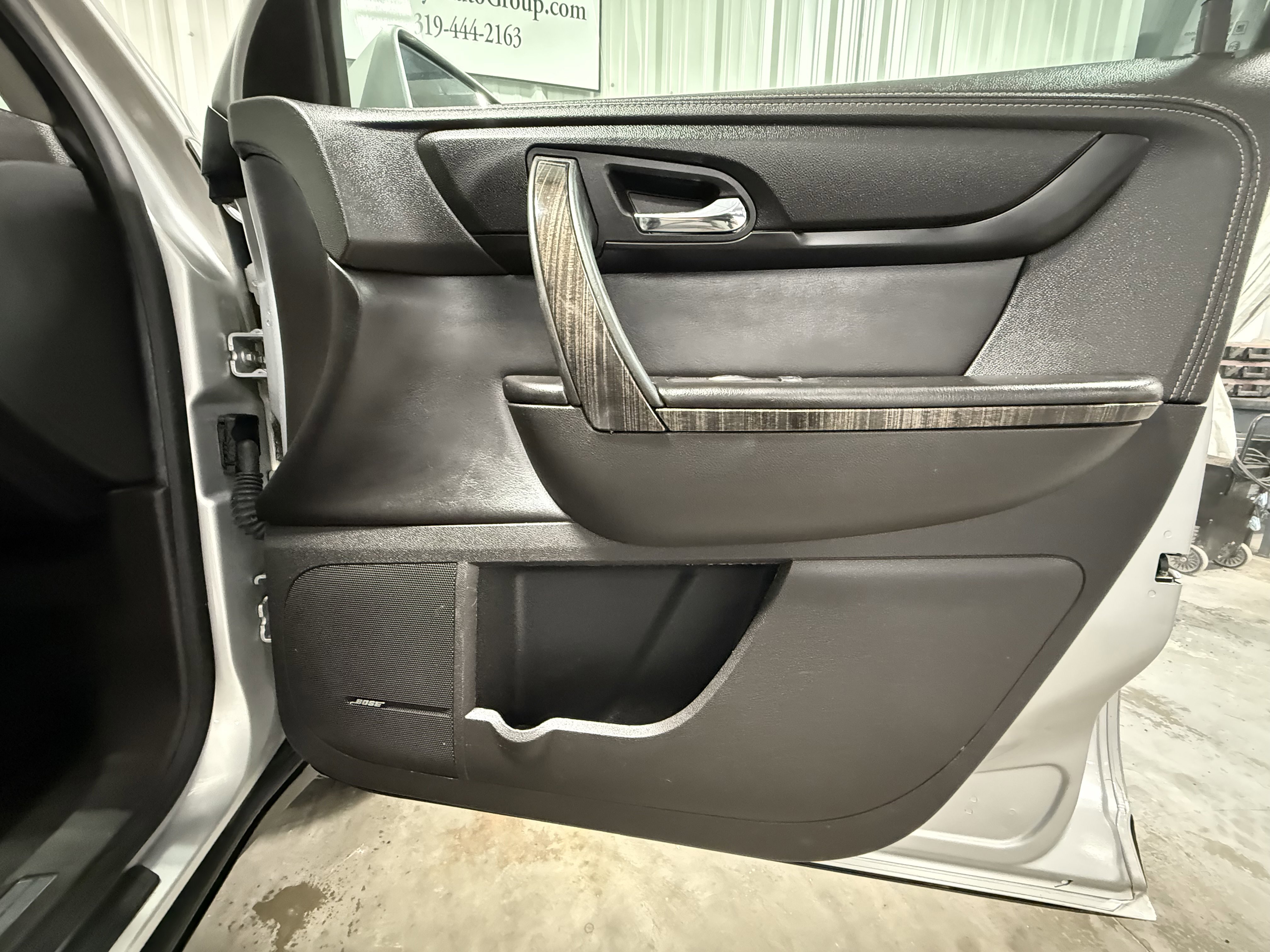 2014 Gmc Acadia SLT photo 6