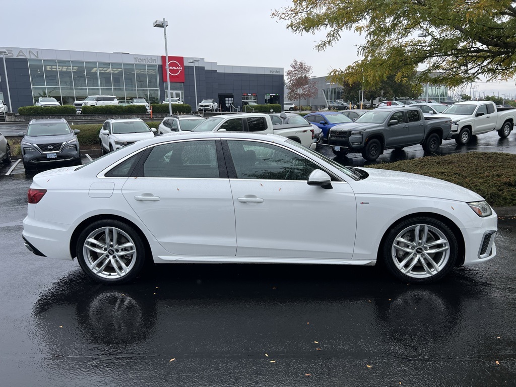 2023 Audi A4 45 S line Premium Plus Quattro photo 7